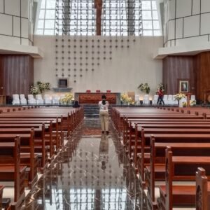 gereja, panel kayu, interior gereja