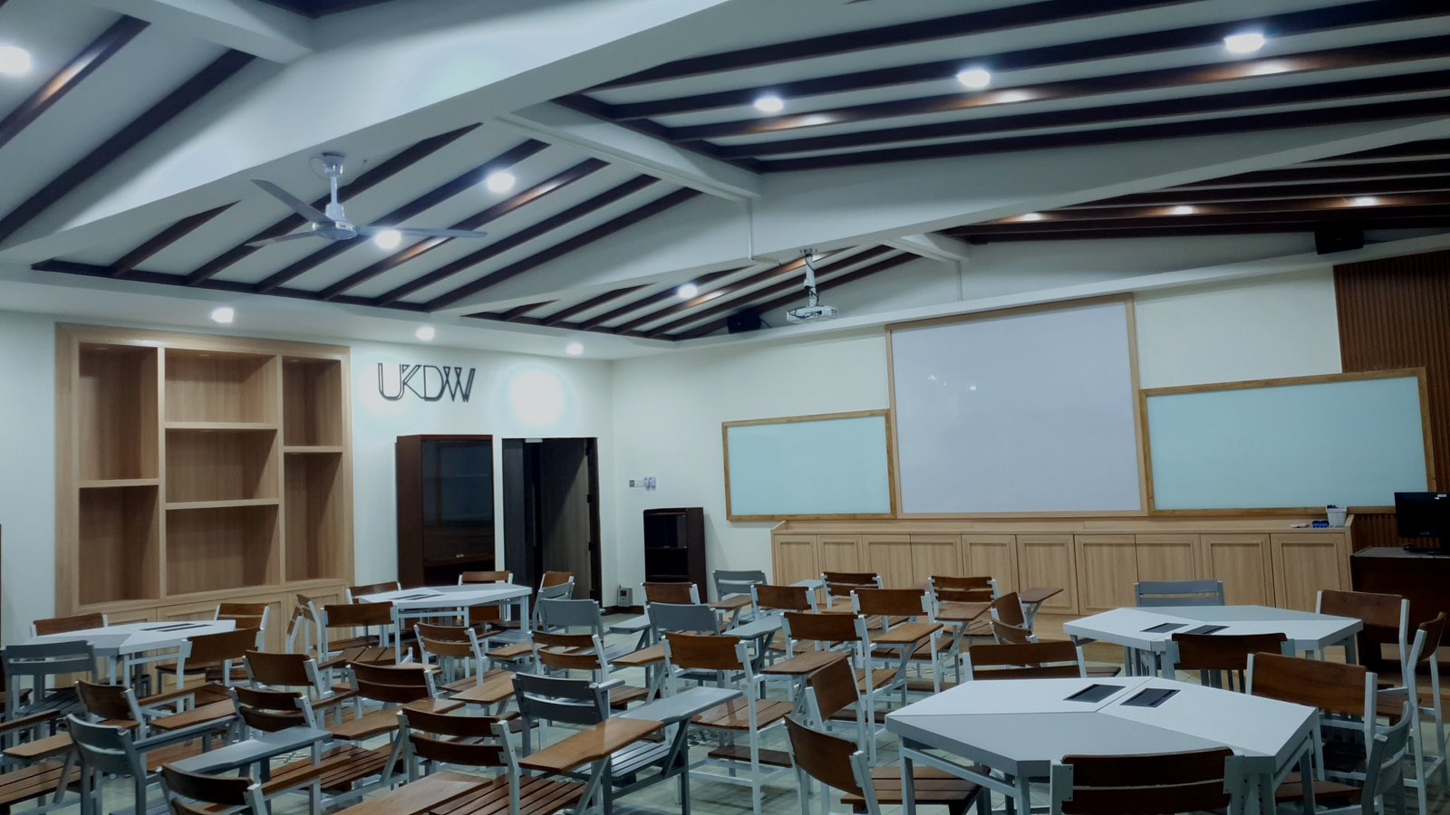 Universitas Kristen Duta Wacana (UKDW) Yogyakarta - Image 14